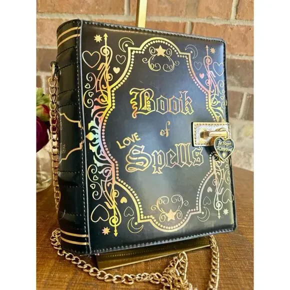 🔥 Betsey Johnson Kitsch Book of Spells Black Crossbody Bag BJ33645F Pristine - Picture 2 of 12